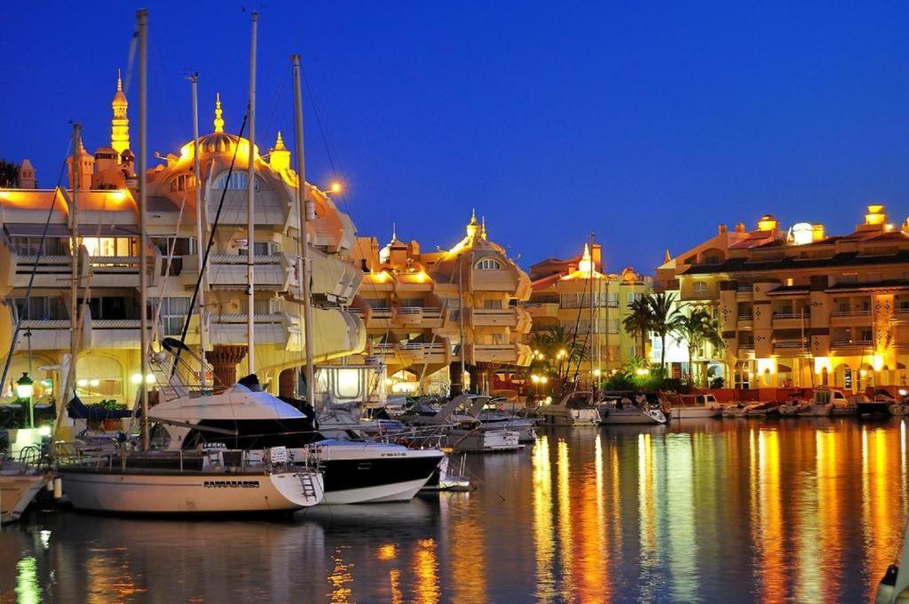 Primera Linea De Playa Benalmadena Aloha Playa Экстерьер фото